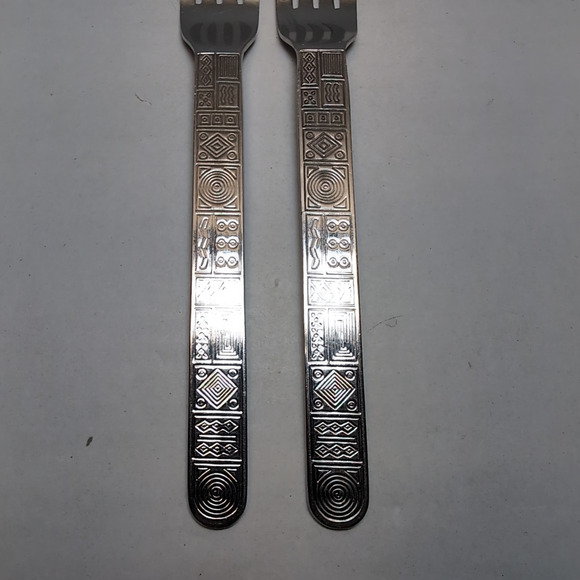 Set of 2 Cambridge Aztec Stainless Flatware Dinner Fork Silverware - Picture 3 of 4